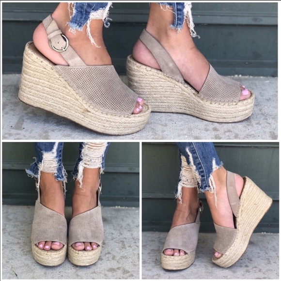 Marc Fisher Shoes - Marc Fisher Andela Leather Espadrille Wedge NWT